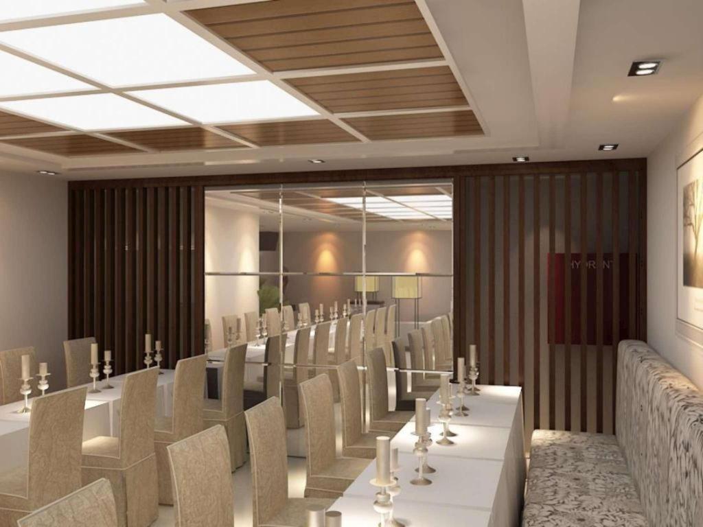 Bella Hotel Surabaya Exterior photo